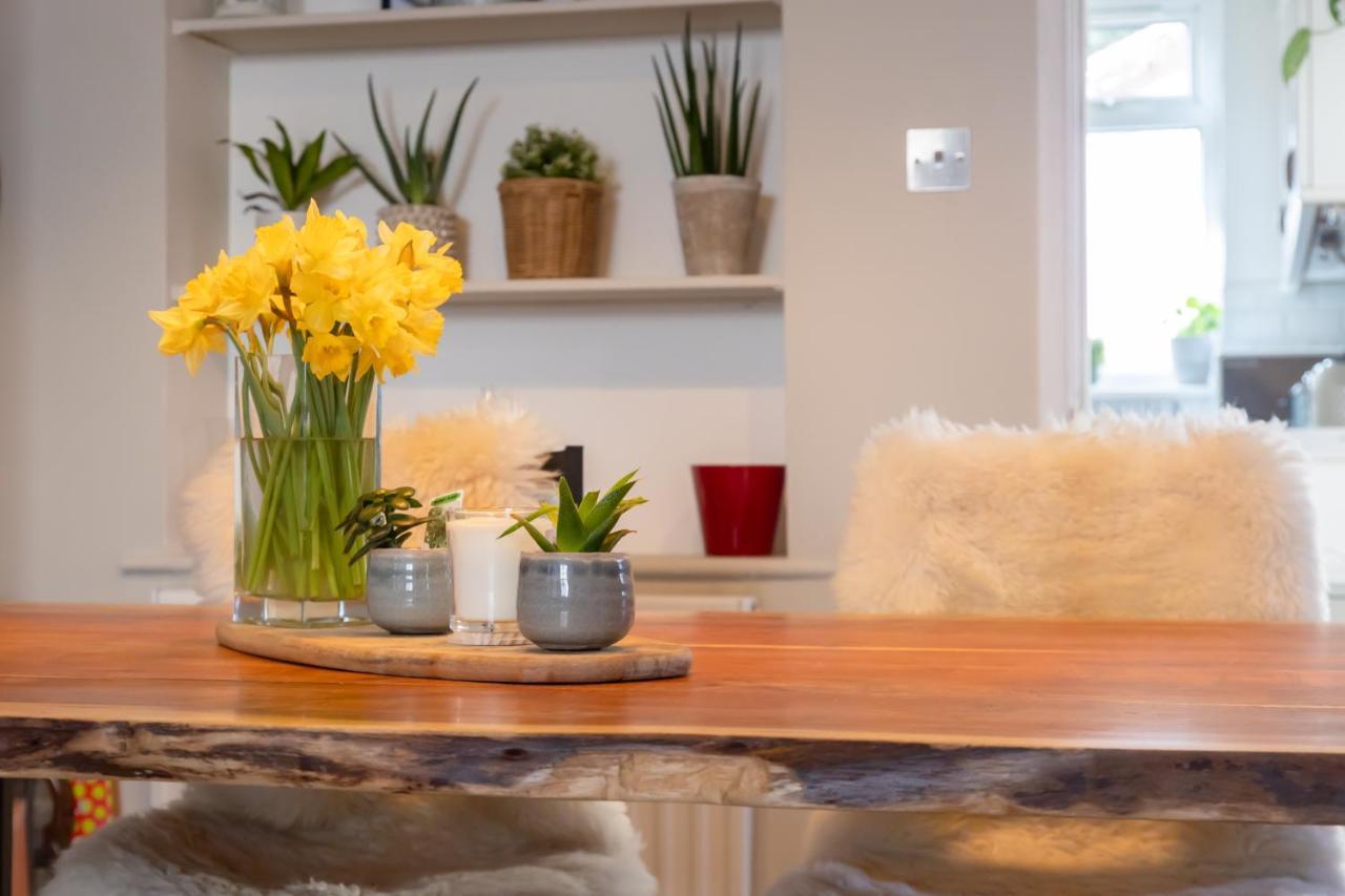 Hereford City - St Owens Terrace - Comfortable & Spacious Well Presented Three Storey House, Perfect For A Weekend Away & Exploring The City On Foot - Hosted By Rentmyhouse Exteriör bild