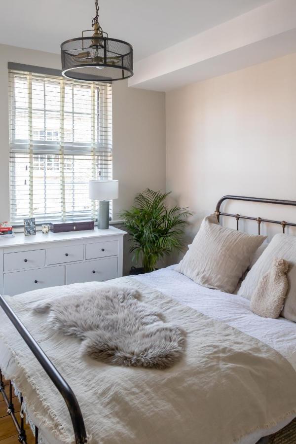 Hereford City - St Owens Terrace - Comfortable & Spacious Well Presented Three Storey House, Perfect For A Weekend Away & Exploring The City On Foot - Hosted By Rentmyhouse Exteriör bild